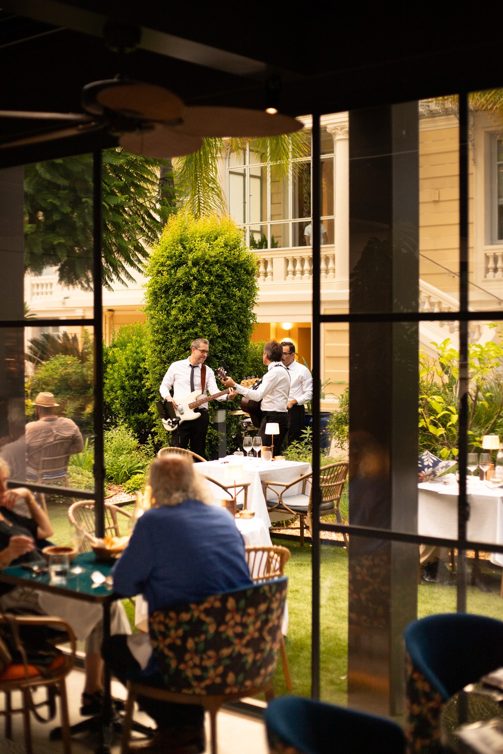 groupe de musique restaurant